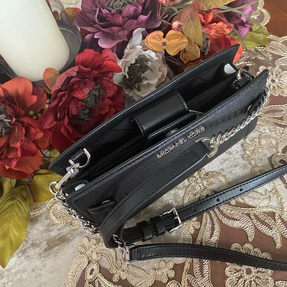 Michael Kors Sm crossbody - Picture 3 of 9